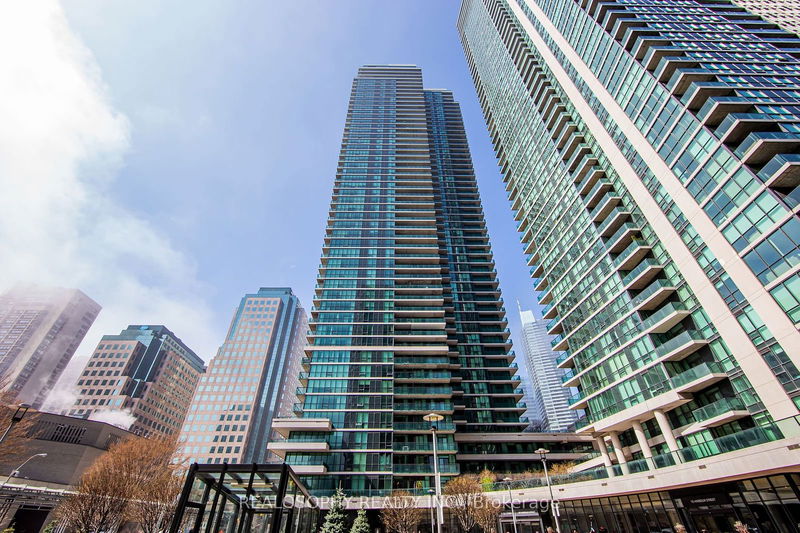 33 Bay St, unit 311 for rent