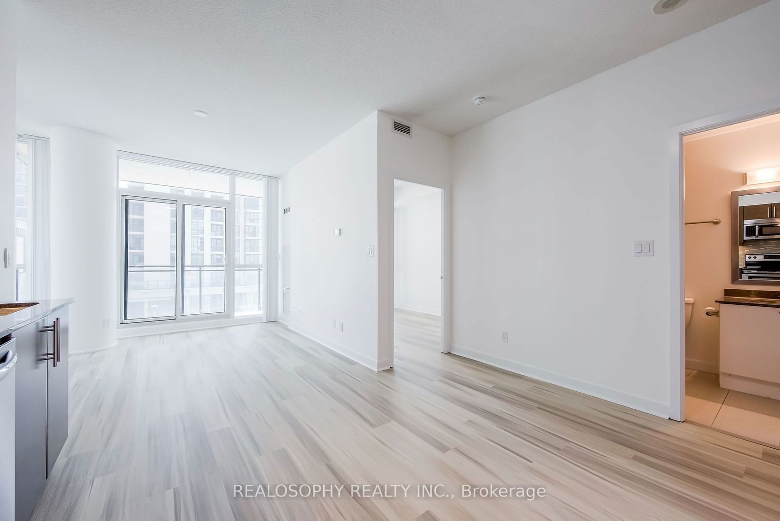 33 Bay St, unit 311 for rent