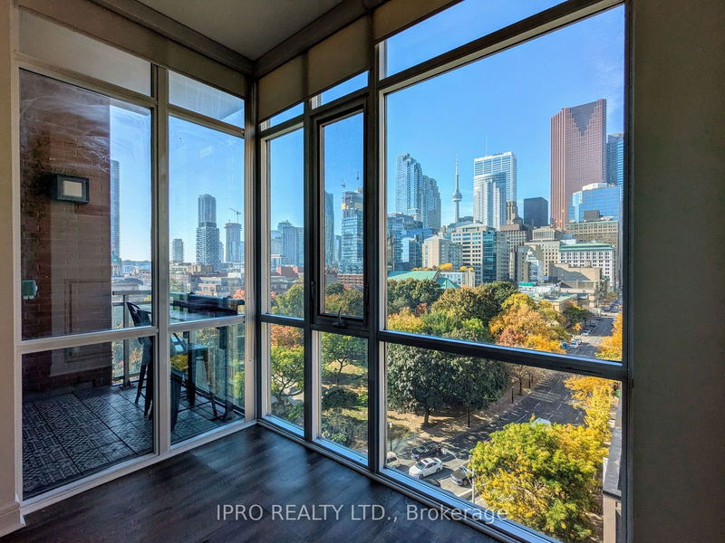 112 George St, unit 823 for rent