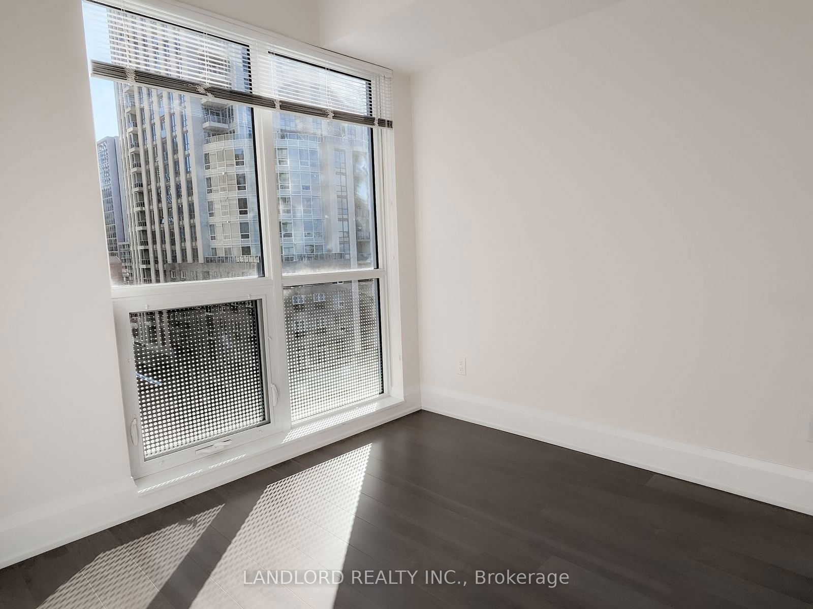 88 Cumberland St, unit 801 for rent