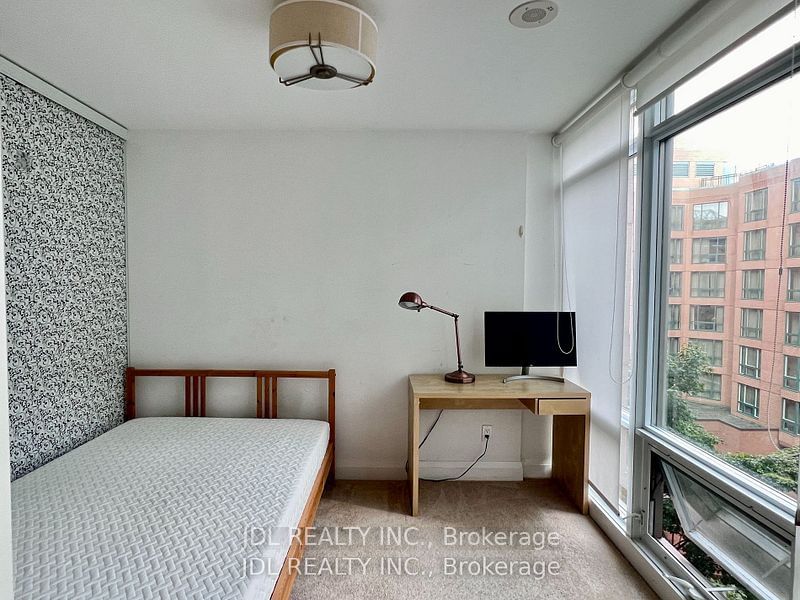 1 Bedford Rd, unit 523 for rent