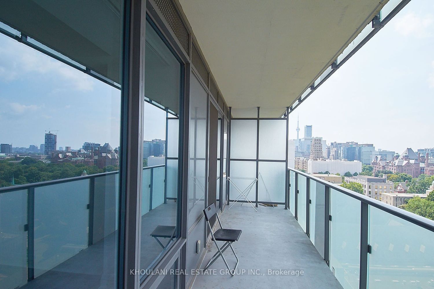 65 St Mary St, unit 1105 for rent