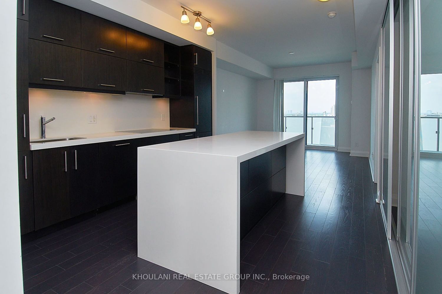 65 St Mary St, unit 1105 for rent