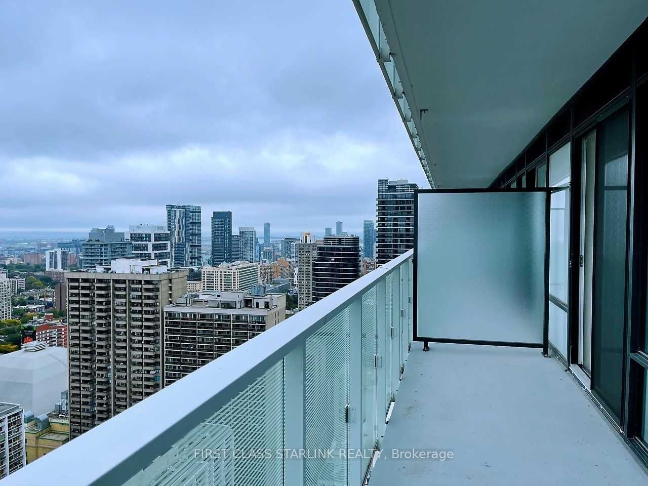 501 Yonge St, unit 3106 for rent