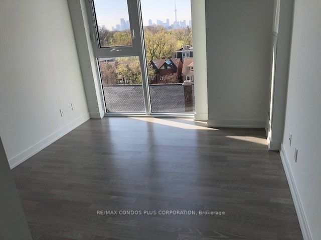 501 St Clair Ave W, unit 614 for rent