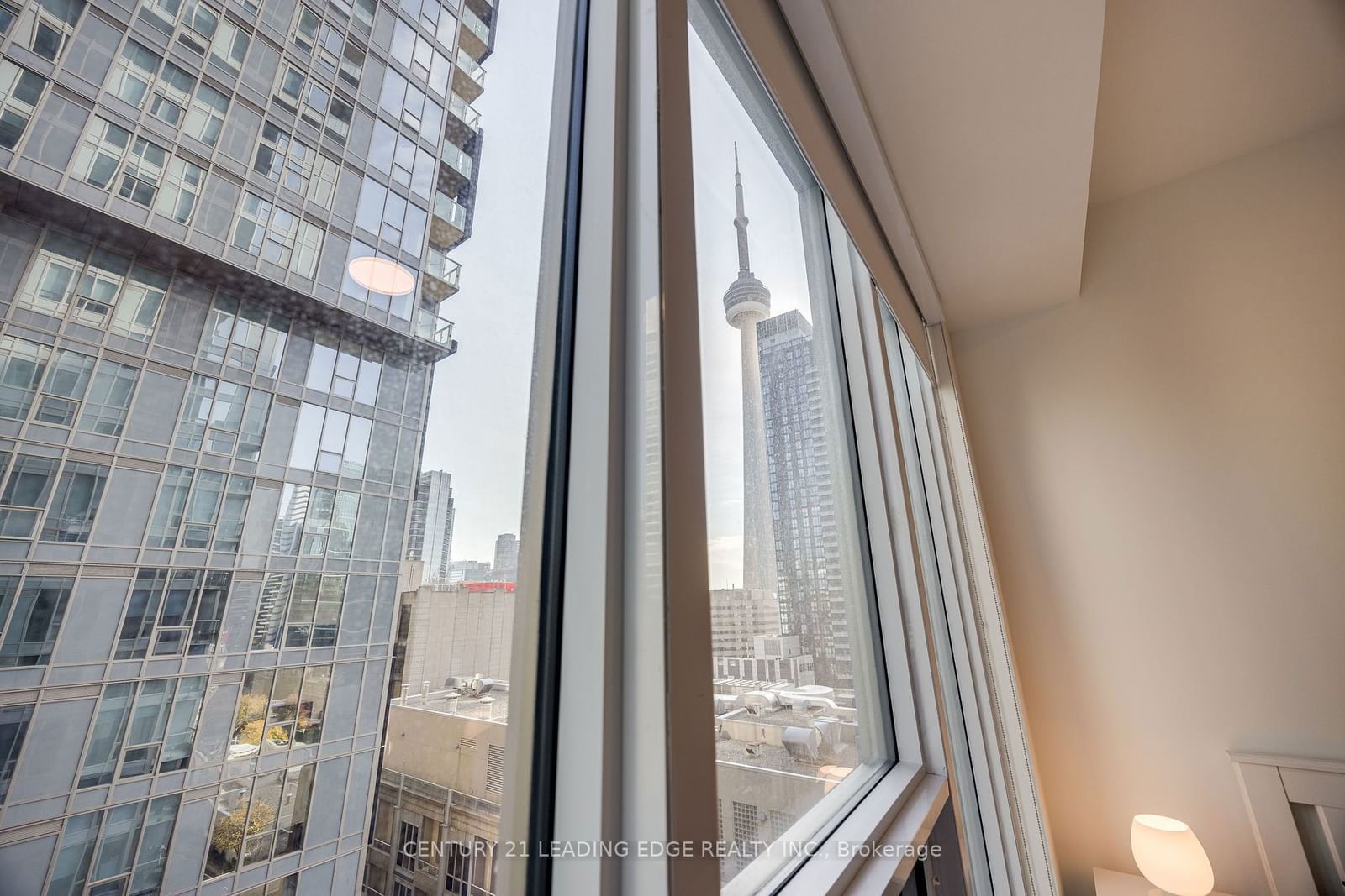 35 MERCER St, unit 1615 for sale