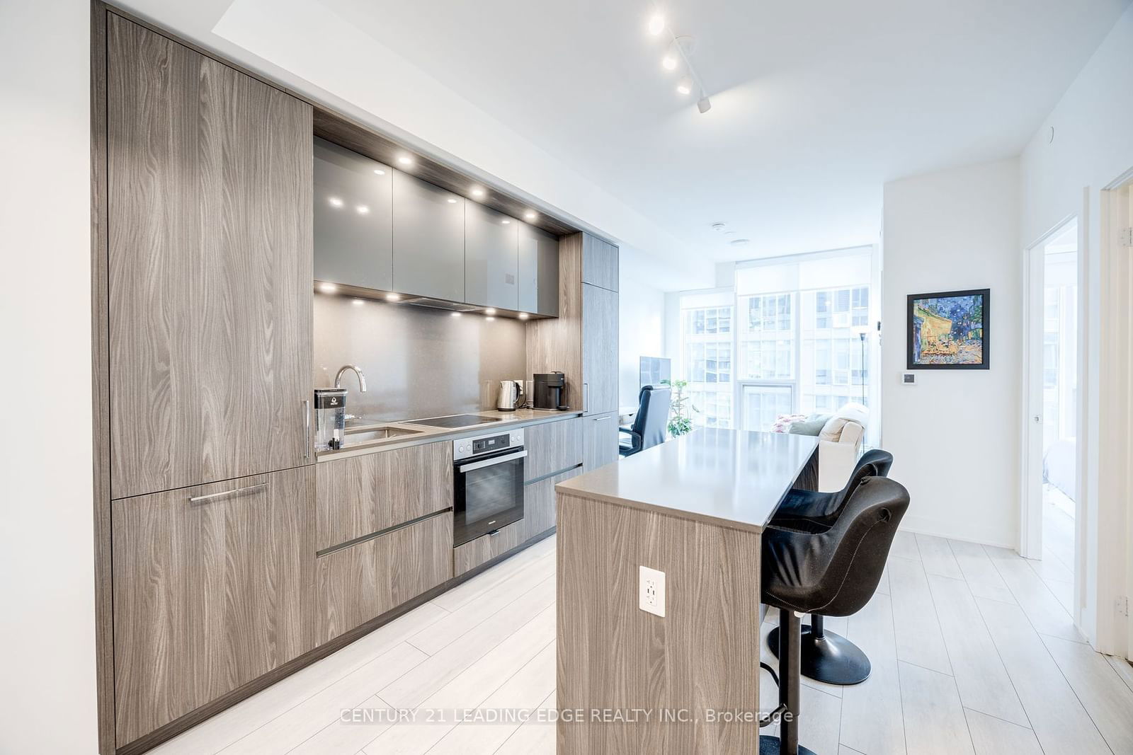 35 MERCER St, unit 1615 for sale