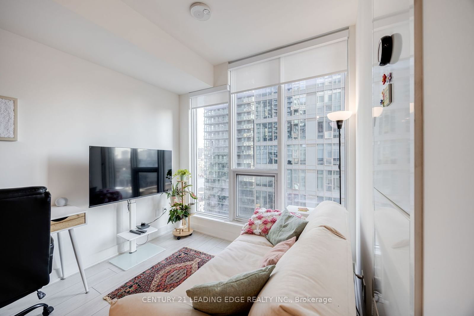 35 MERCER St, unit 1615 for sale