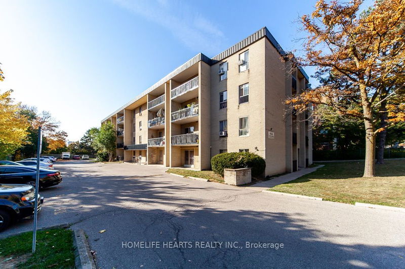 1690 Victoria Park Ave, unit 102 for sale