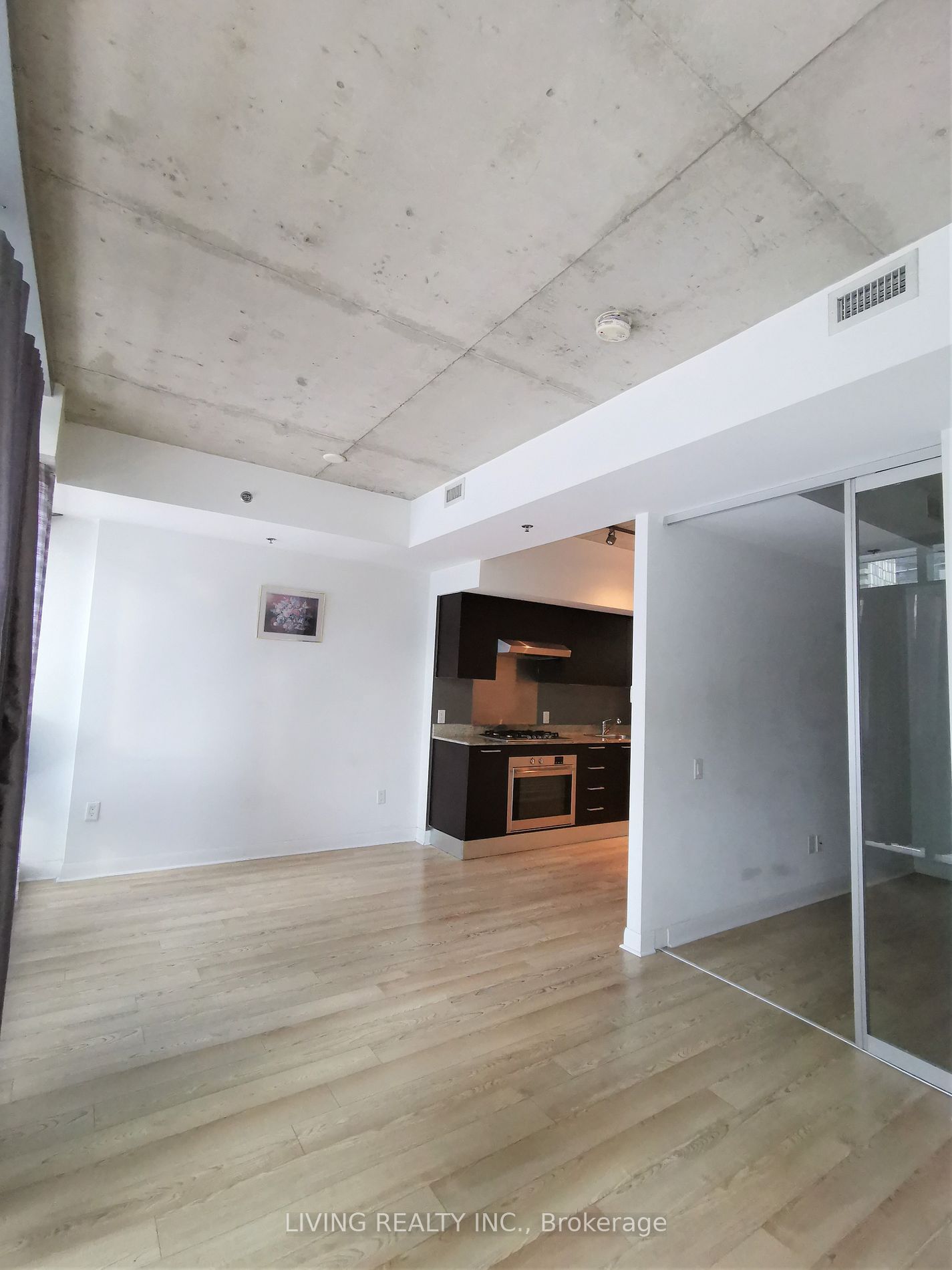 375 King St W, unit 809 for rent