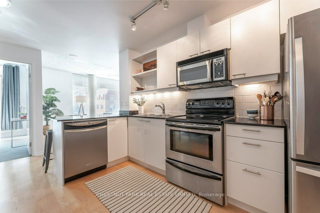 333 Adelaide St E, unit 408 for sale