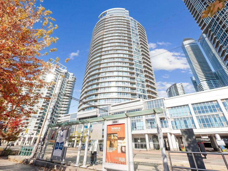 218 Queens Quay Suite W, unit 202 for sale