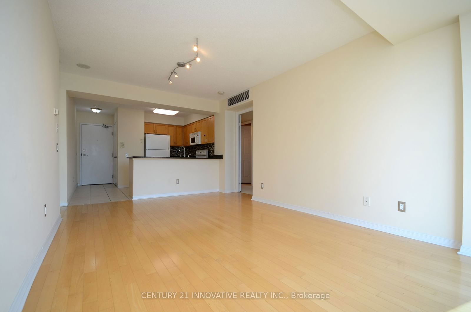 30 Harrison Garden Blvd, unit 2201 for rent