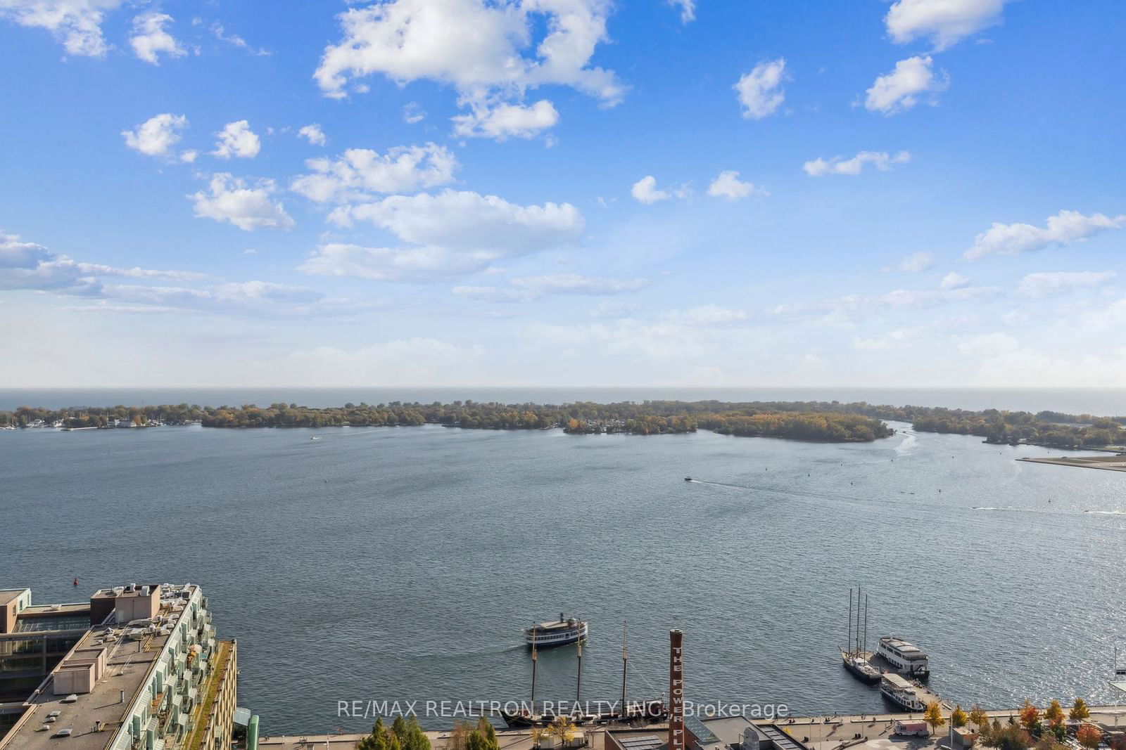 208 Queens Quay W, unit 3008 for sale