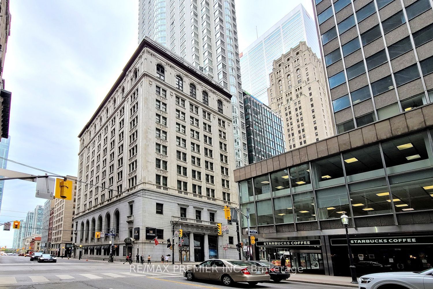 1 King St W, unit 2212 for rent