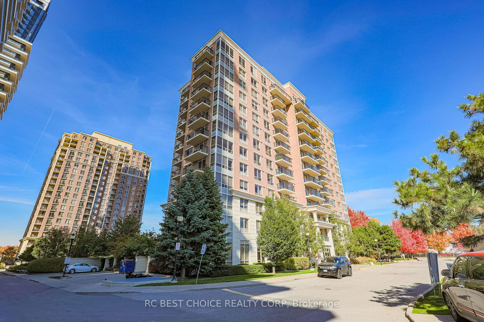 1103 Leslie St, unit 504 for sale