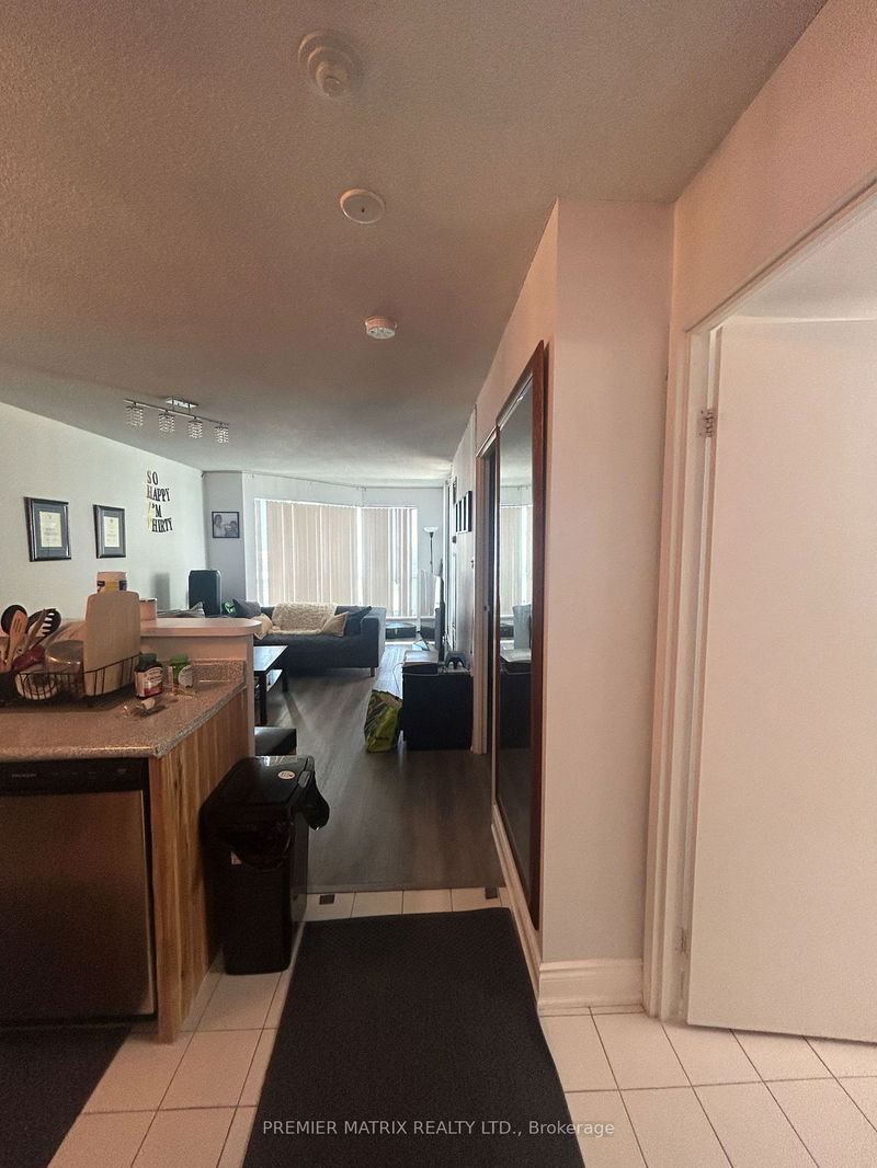 10 Yonge St, unit 2410 for rent