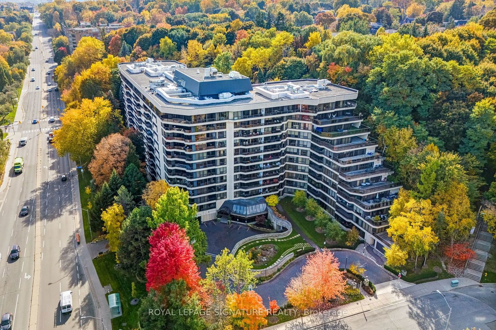 York Mills Place Condos, North York, Toronto