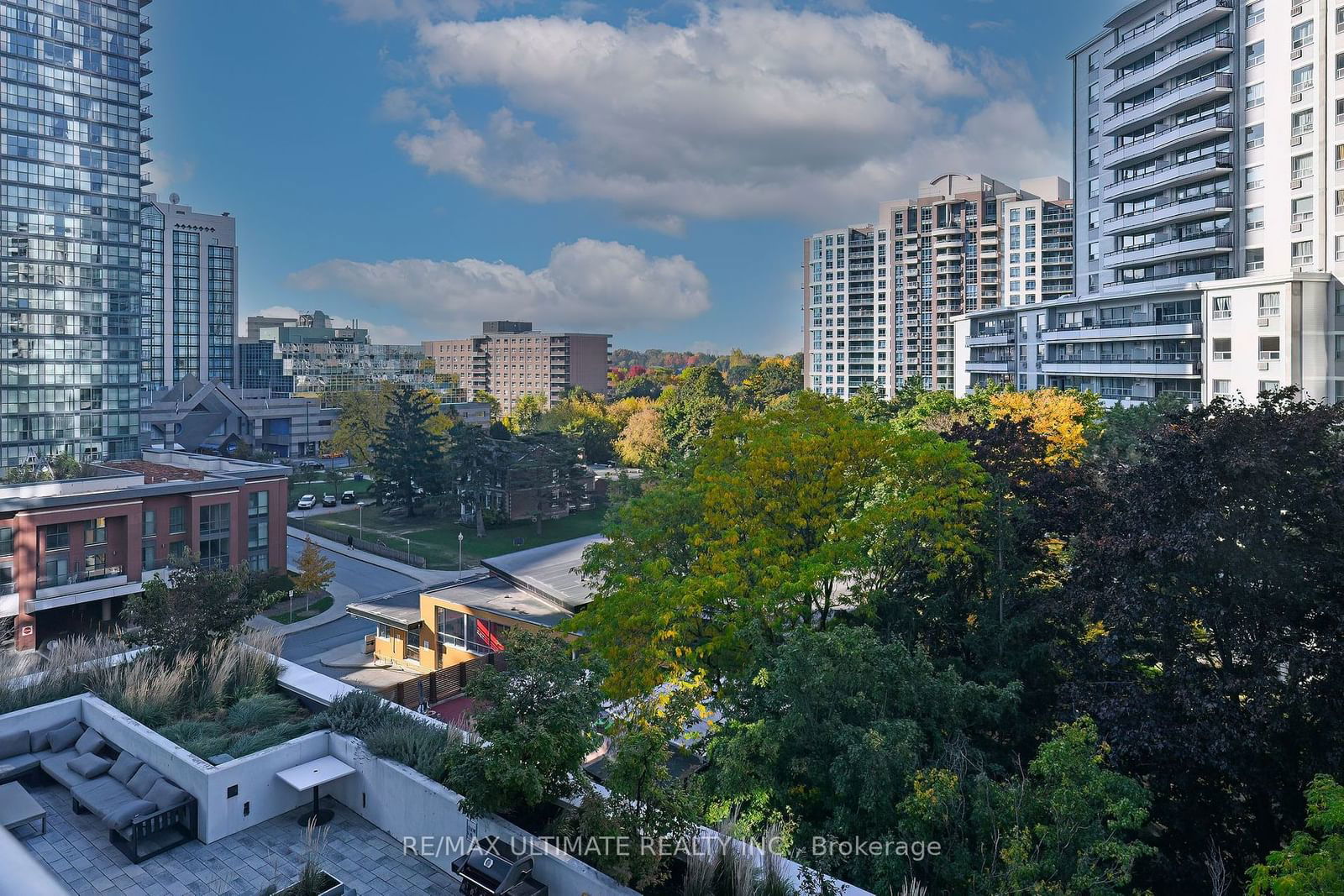 Beacon Condos, North York, Toronto