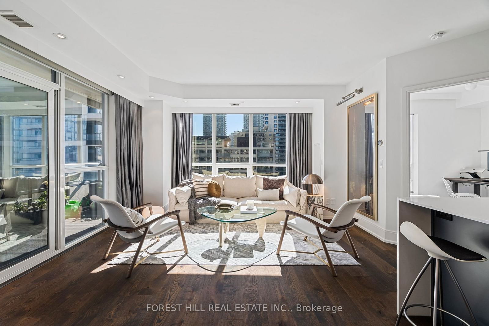 25 Broadway Ave, unit 1007 for sale