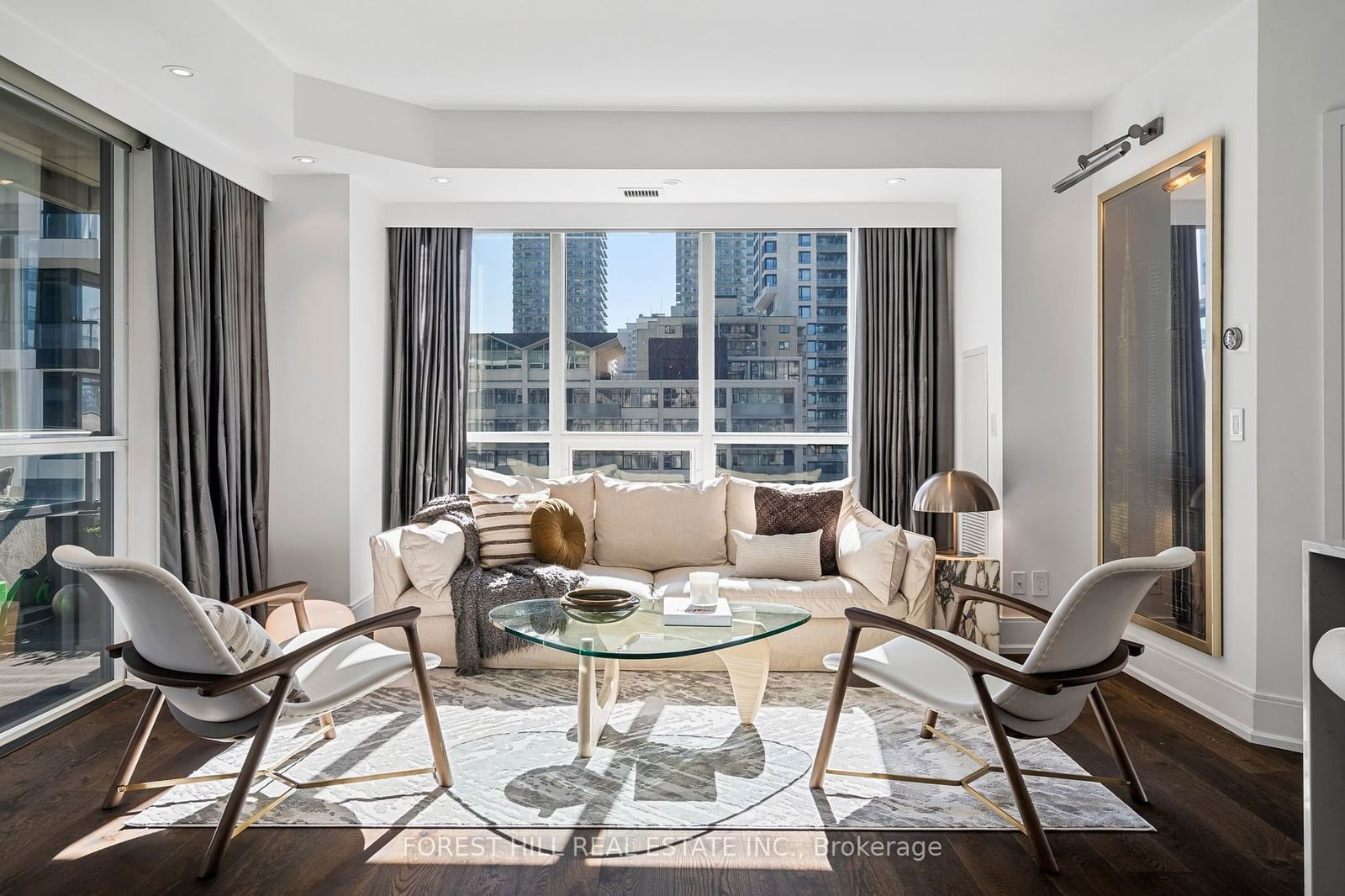 25 Broadway Ave, unit 1007 for sale