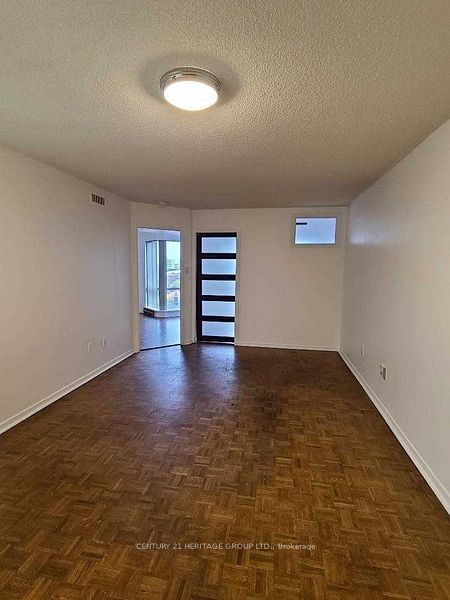 1001 Bay St, unit 1301 for rent