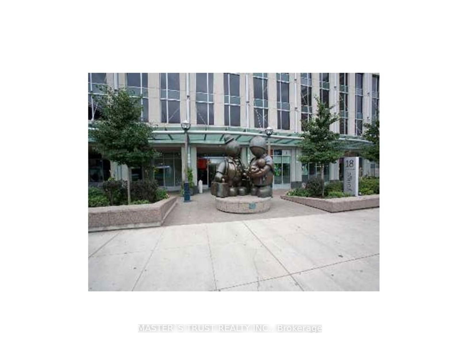 18 Yonge St, unit 13 for rent