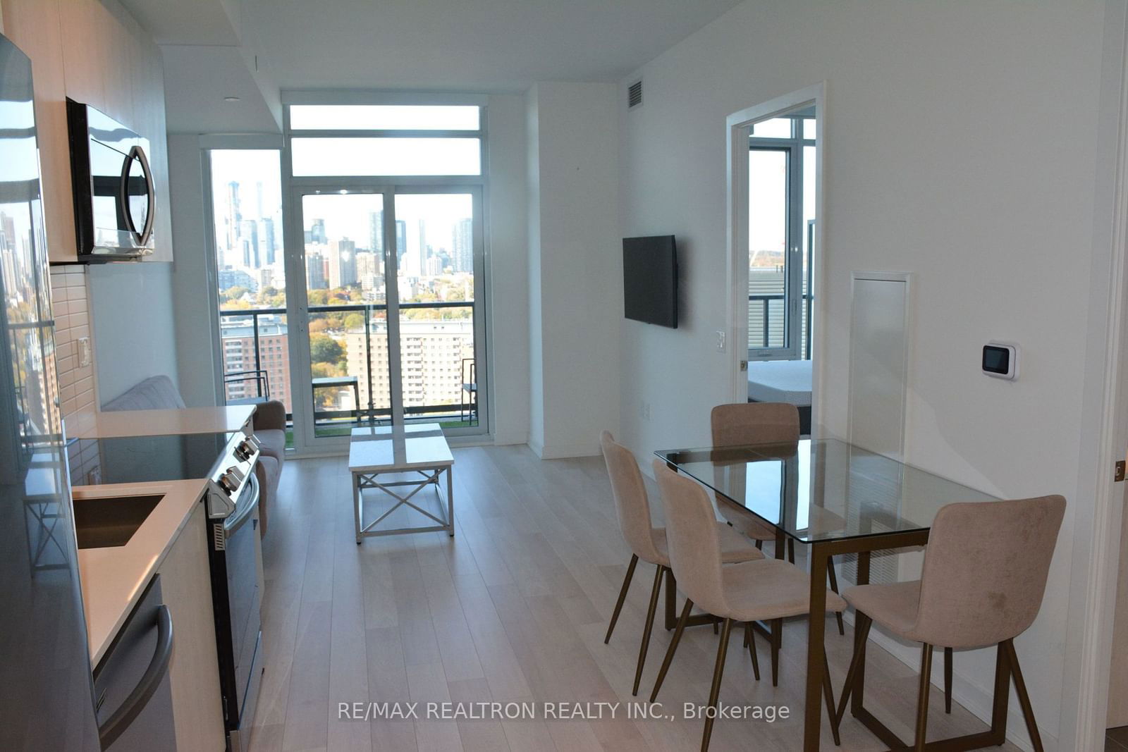 48 Power St, unit 2210 for rent