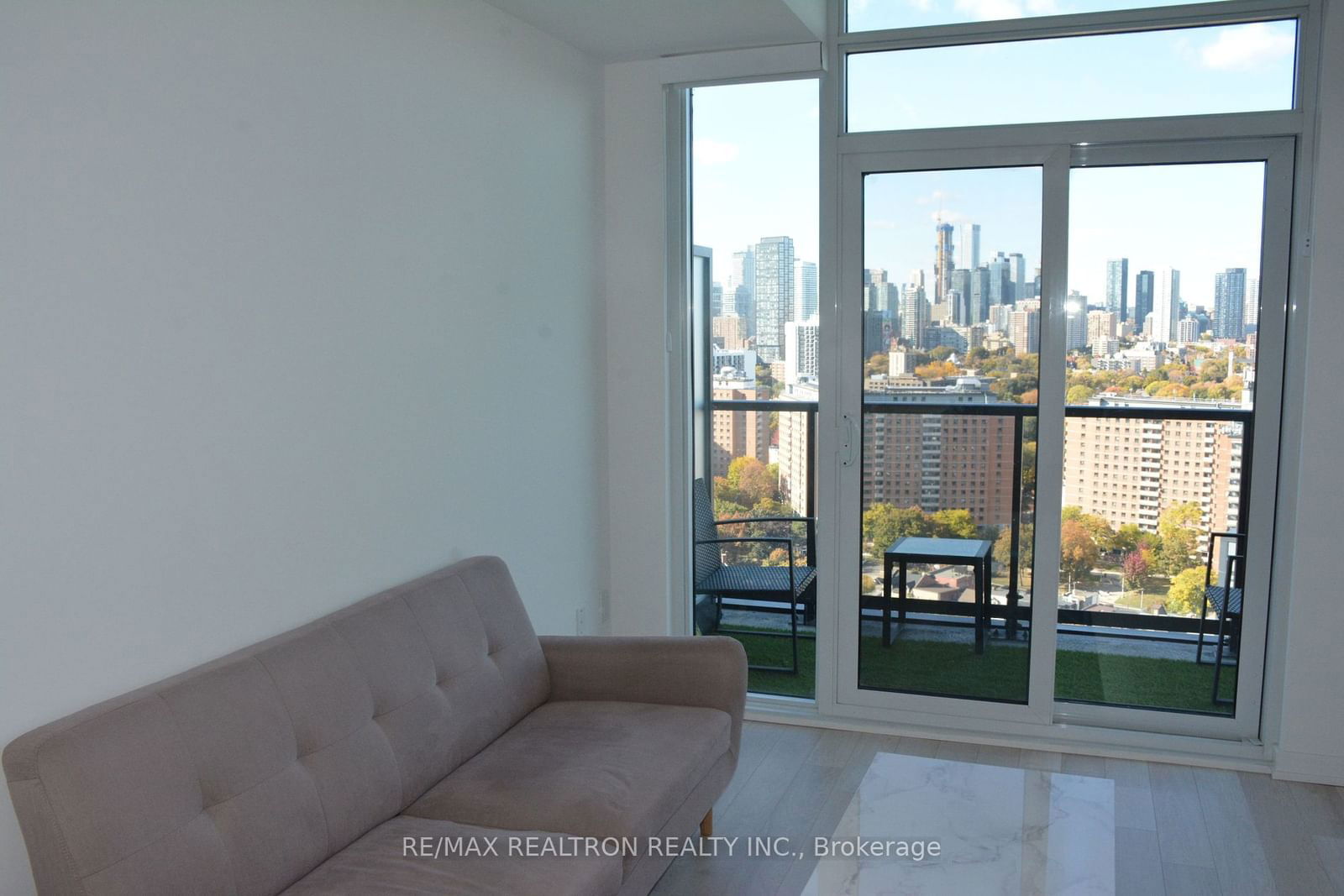 48 Power St, unit 2210 for rent