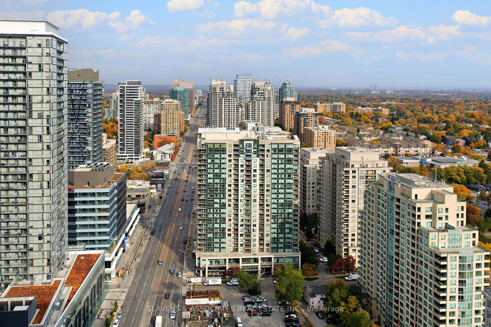 Royal Pinnacle Condos, North York, Toronto