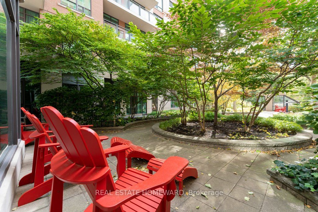 319 Merton St, unit 1405 for sale