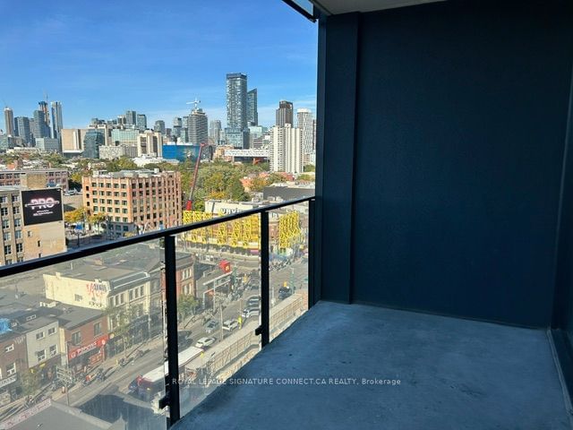 458 Richmond St W, unit 1102 for rent