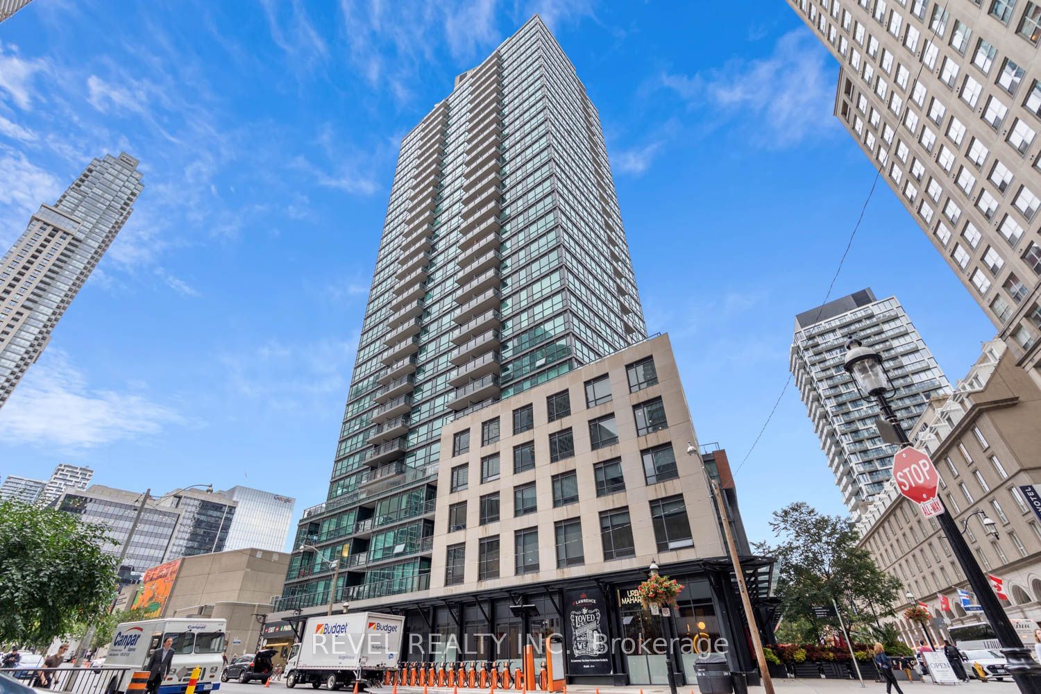 1 Scott St, unit 303 for sale