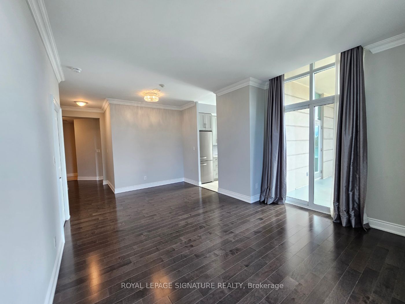 10 Bloorview Pl, unit 204 for rent