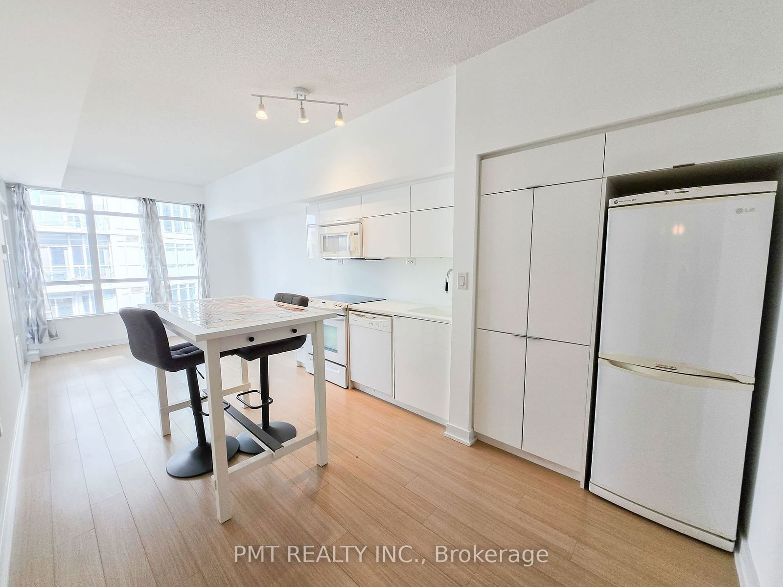 151 Dan Leckie Way, unit 1050 for rent