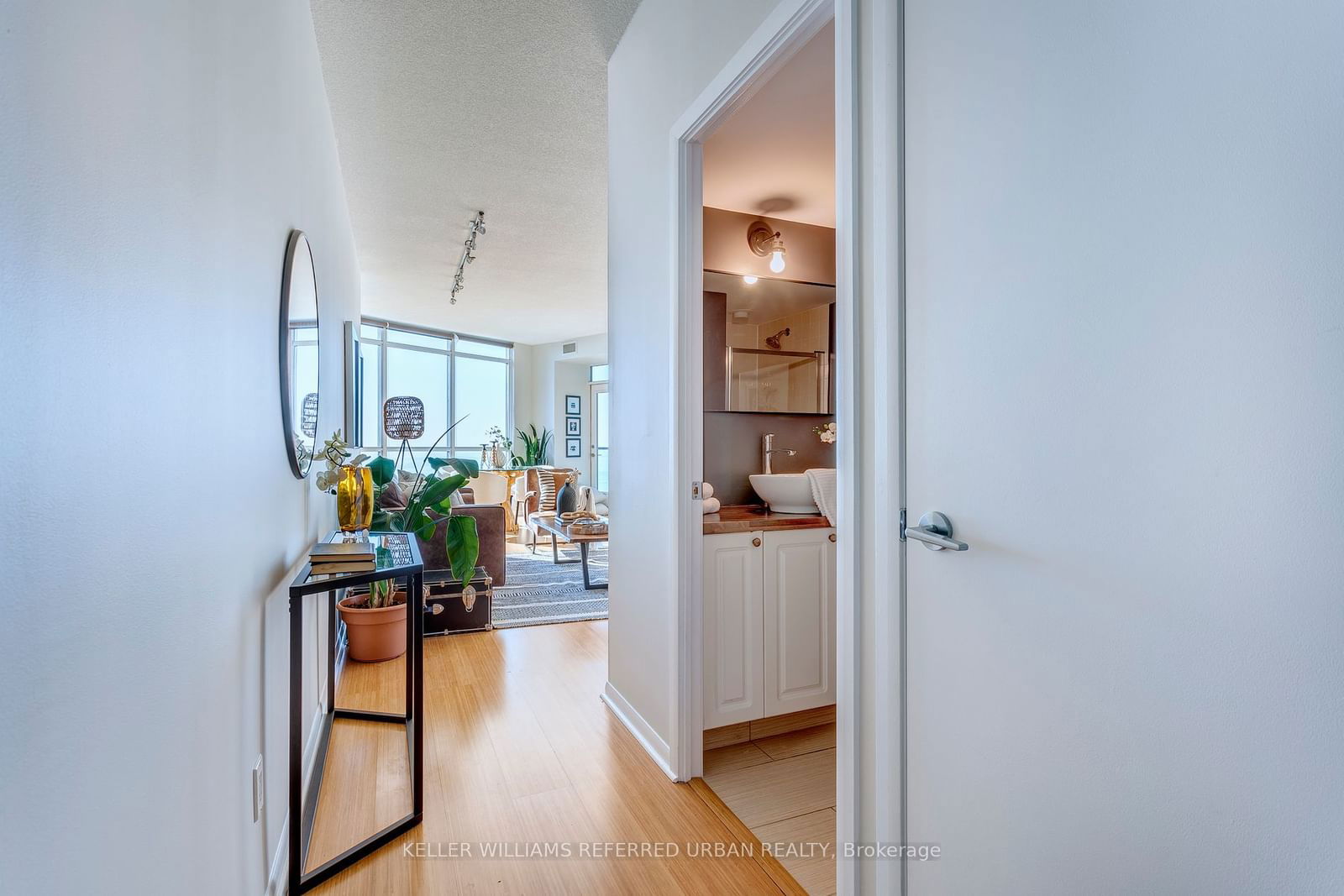 219 Fort York Blvd, unit 3209 for sale