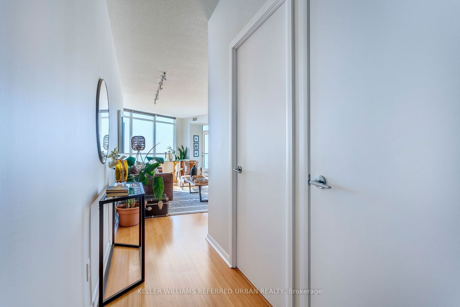 219 Fort York Blvd, unit 3209 for sale