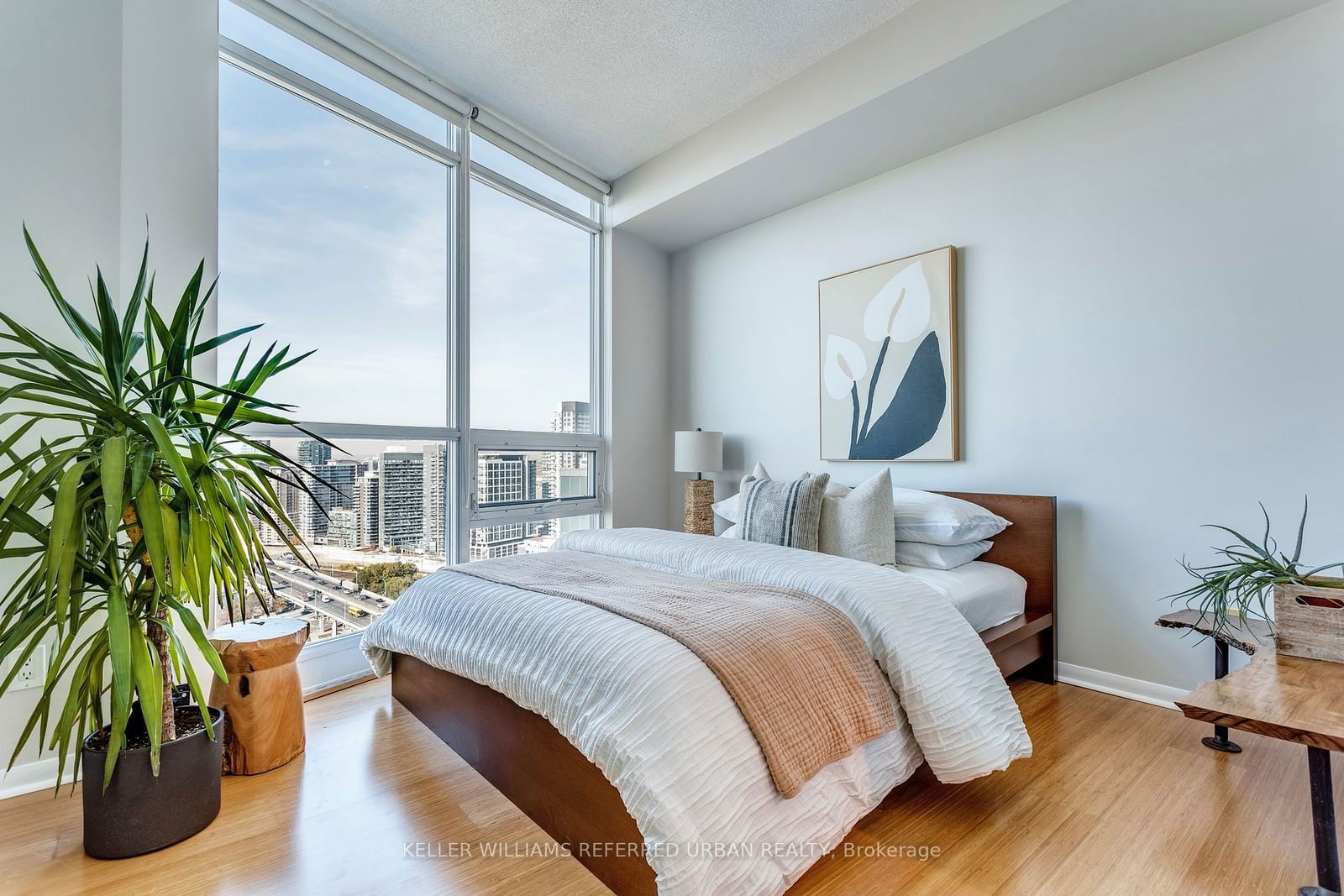 219 Fort York Blvd, unit 3209 for sale