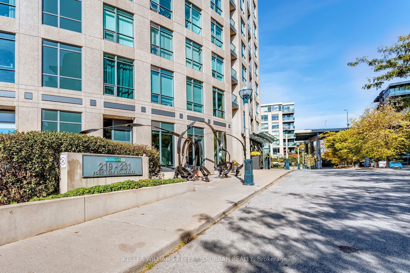 219 Fort York Blvd, unit 3209 for sale