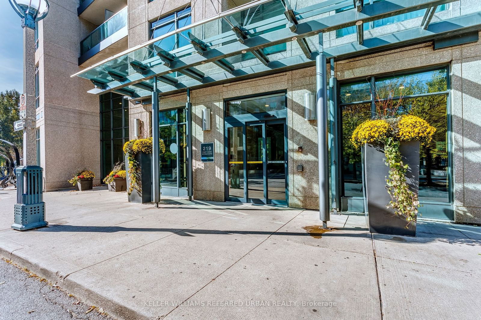 219 Fort York Blvd, unit 3209 for sale