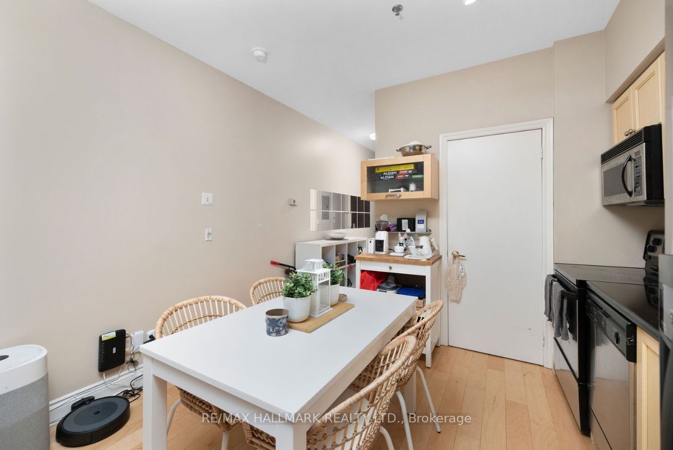 73 Richmond St W, unit L02 for sale