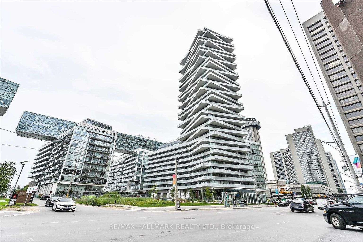 15 Queens Quay E, unit 307 for rent