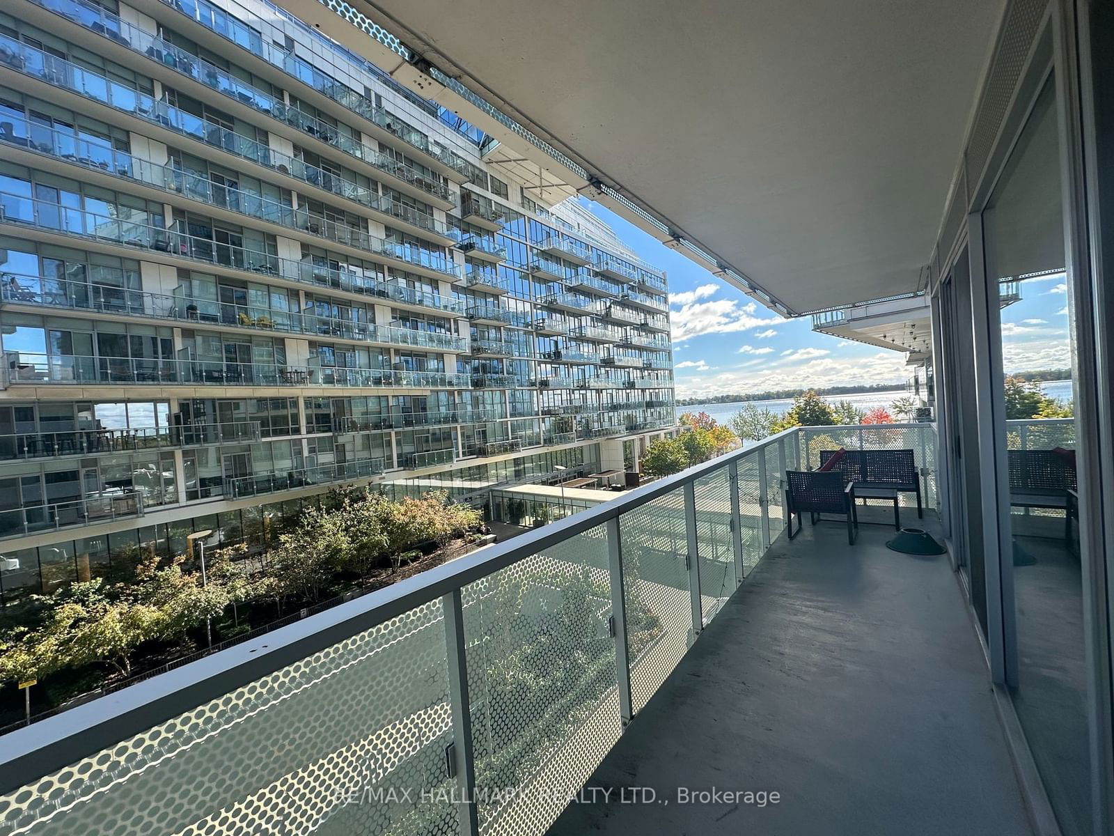 15 Queens Quay E, unit 307 for rent