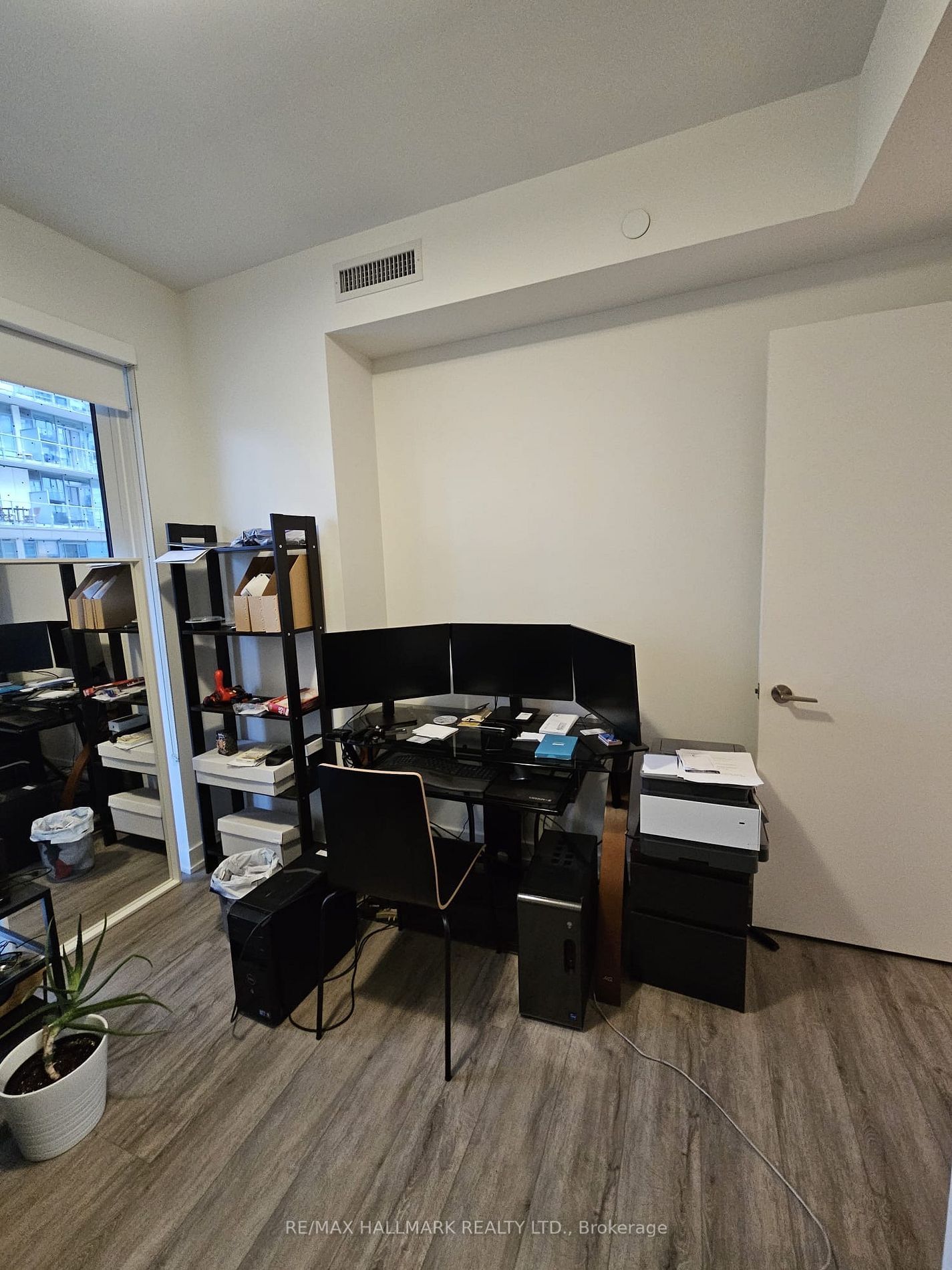 15 Queens Quay E, unit 307 for rent