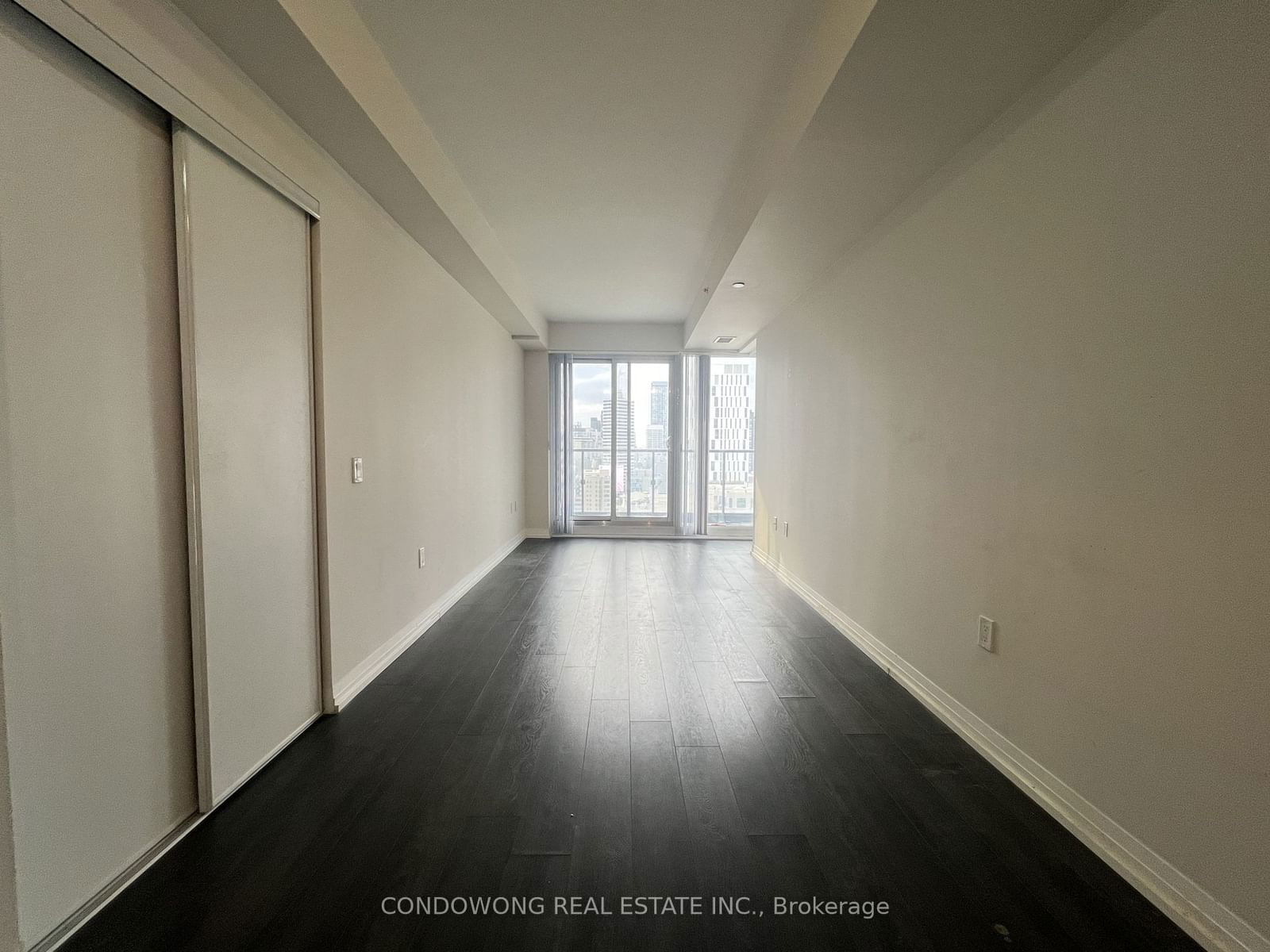 251 Jarvis St, unit 2210 for rent