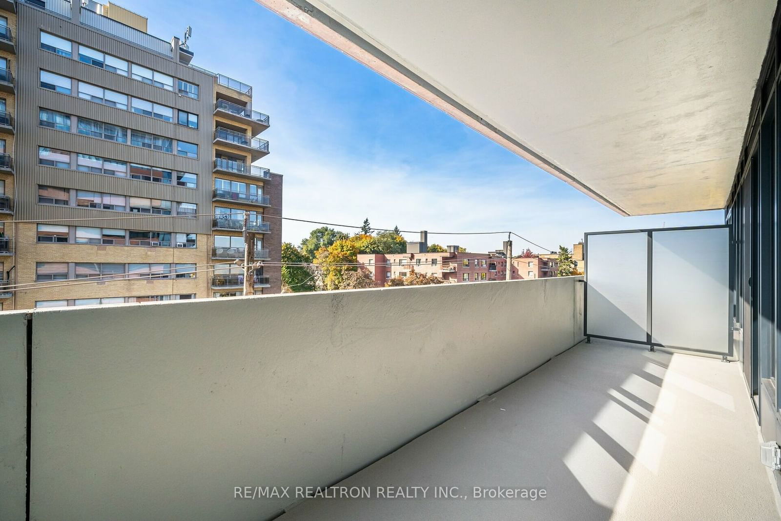 2525 Bathurst St, unit 506 for rent