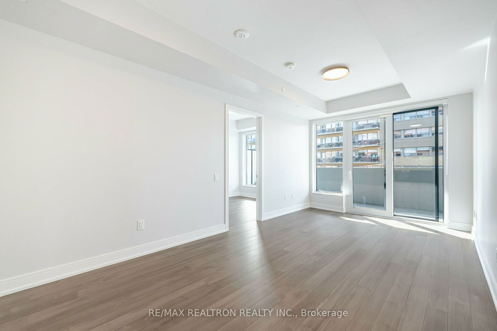 2525 Bathurst St, unit 506 for rent