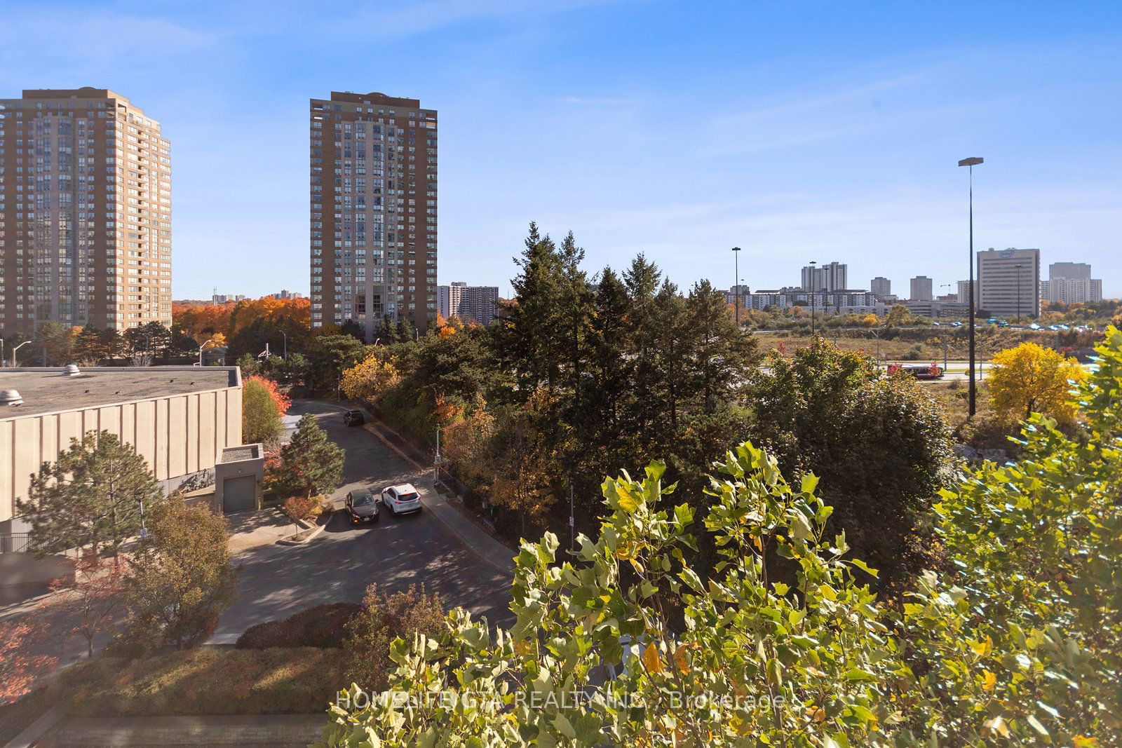 181 Wynford Dr, unit 403 for rent