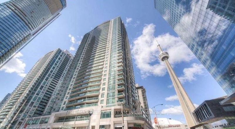 30 Grand Trunk Cres, unit 2211 for rent