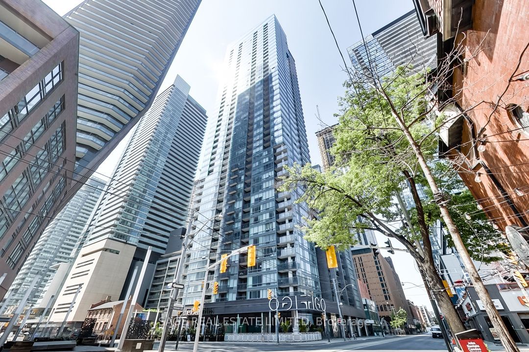 295 Adelaide St W, unit 424 for rent